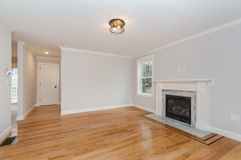 15 Brookfield Road Methuen, MA 01844 - Photo 13 of 42 Gallery Image 13