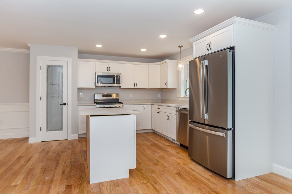 15 Brookfield Road Methuen, MA 01844 - Photo 19 of 42 Gallery Image 19