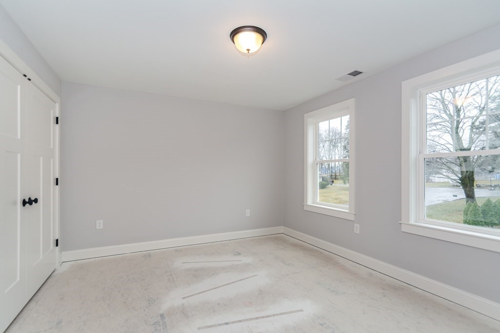 15 Brookfield Road Methuen, MA 01844 - Photo 29 of 42 Gallery Image 29