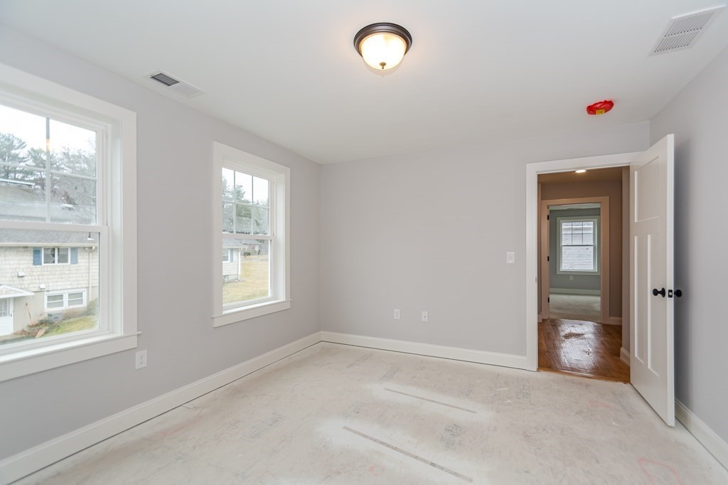 15 Brookfield Road Methuen, MA 01844 - Photo 30 of 42 Gallery Image 30