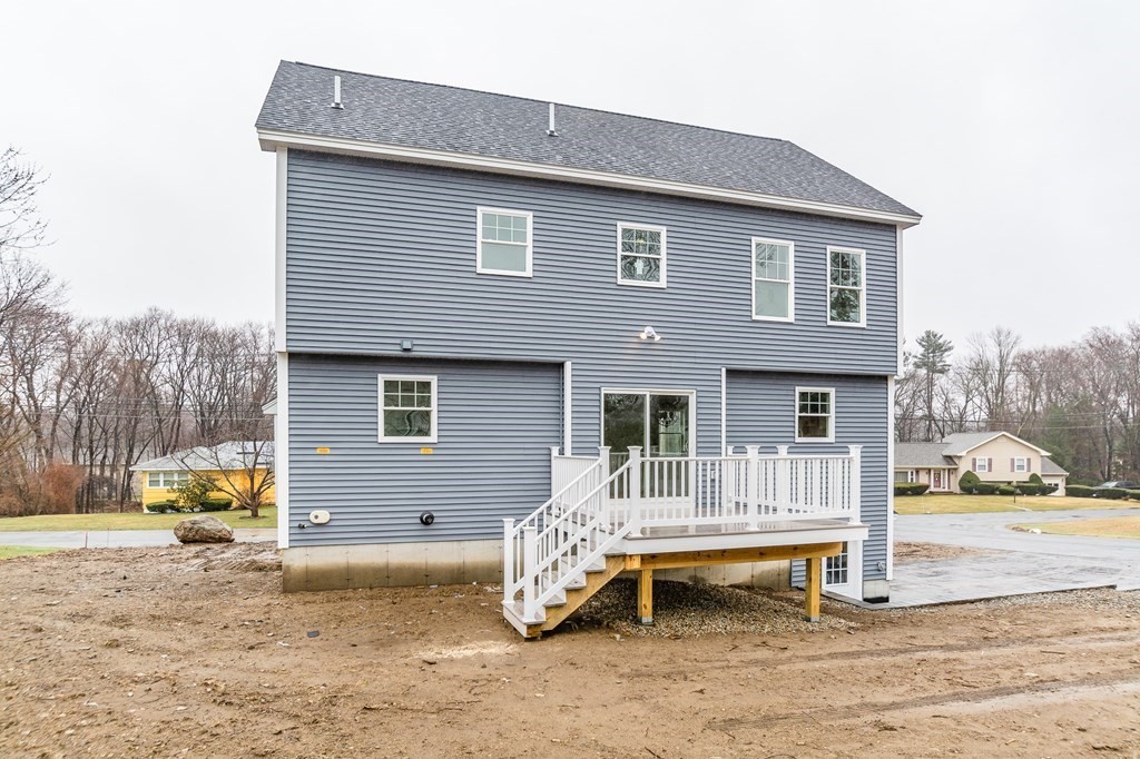 15 Brookfield Road Methuen, MA 01844 - Photo 7 of 42 Gallery Image 7