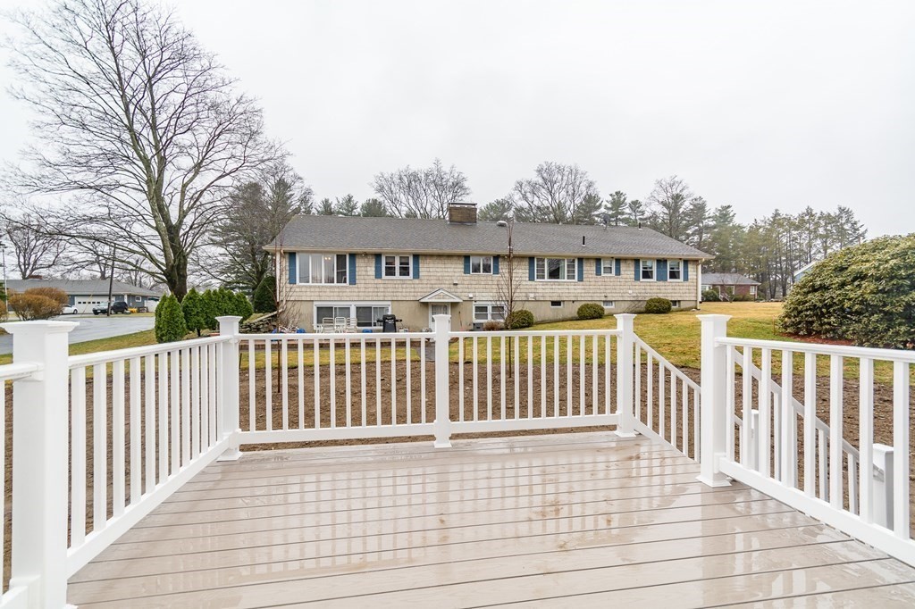 15 Brookfield Road Methuen, MA 01844 - Photo 8 of 42 Gallery Image 8