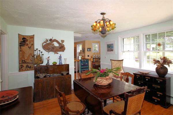 52 Moore Road Wayland, MA 01778 - Photo 12 of 27