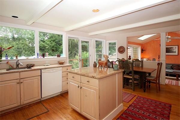 52 Moore Road Wayland, MA 01778 - Photo 7 of 27