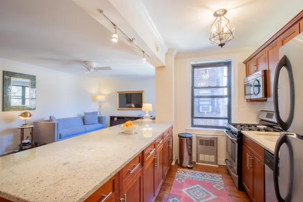 $559,000 | 4523 Broadway, Unit 6G | Hudson Heights