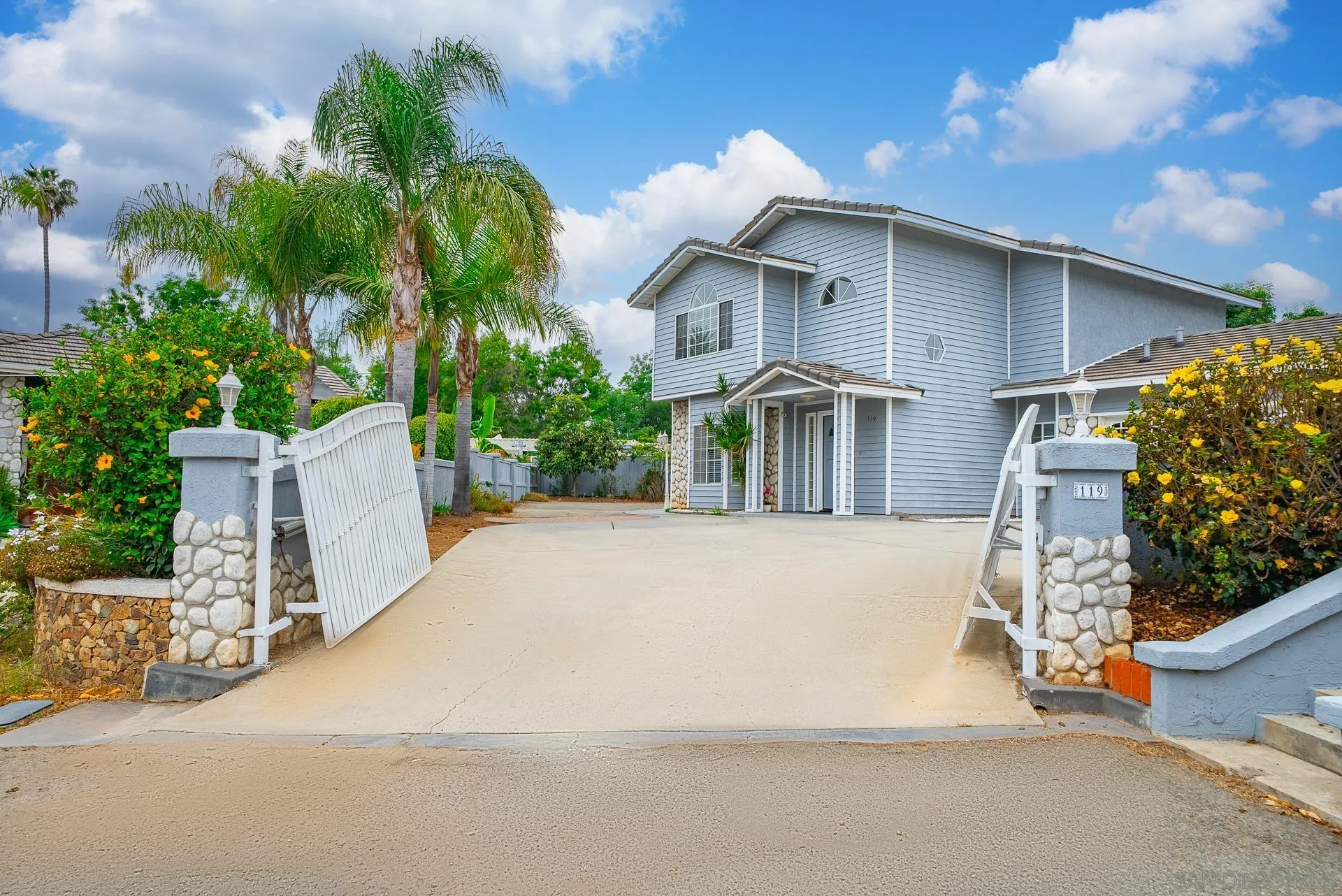 119 Smilax Road Vista, CA 92083 - Photo 29 of 36 Gallery Image 29