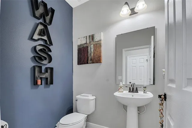 $299,000 | 505 Waterside Pointe Drive, Unit 87, Groveland, FL 34736