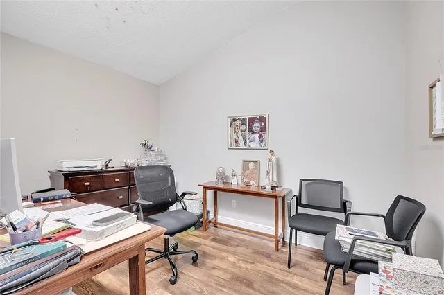 $299,000 | 505 Waterside Pointe Drive, Unit 87, Groveland, FL 34736