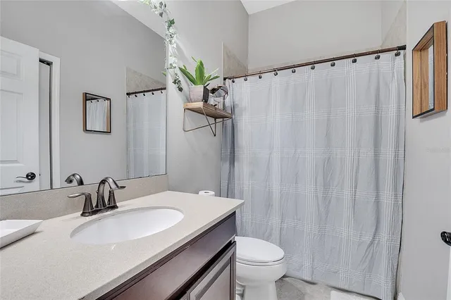 $299,000 | 505 Waterside Pointe Drive, Unit 87, Groveland, FL 34736