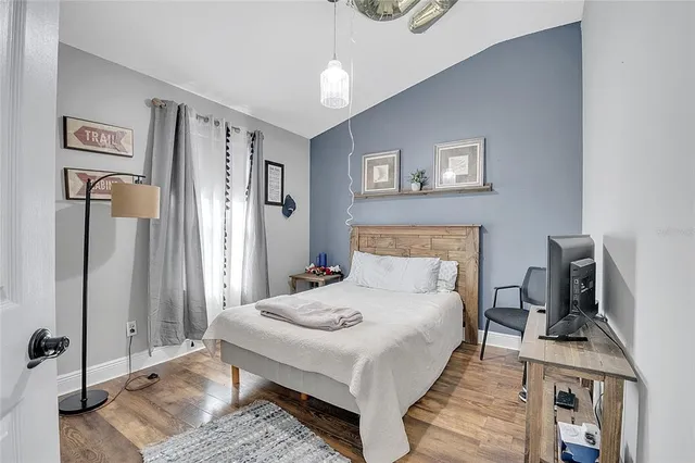 $299,000 | 505 Waterside Pointe Drive, Unit 87, Groveland, FL 34736