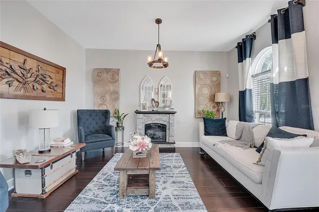 $299,000 | 505 Waterside Pointe Drive, Unit 87, Groveland, FL 34736