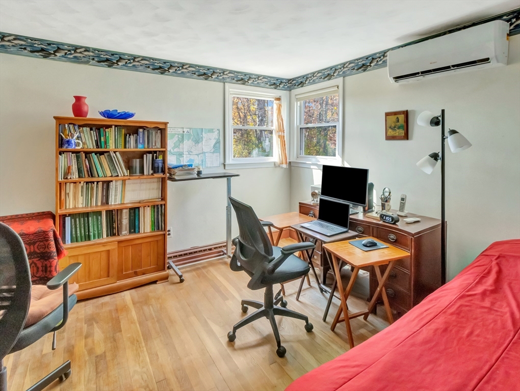 9 Madison Avenue Randolph, MA 02368 - Photo 22 of 30 a workspace with furniture