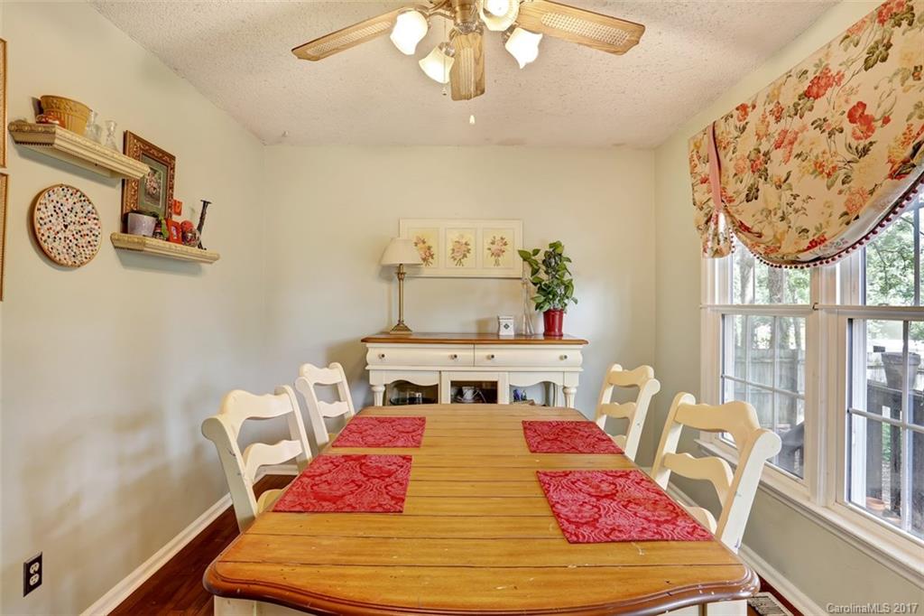11106 5 Cedars Road Charlotte, NC 28226 - Photo 5 of 12 Gallery Image 5