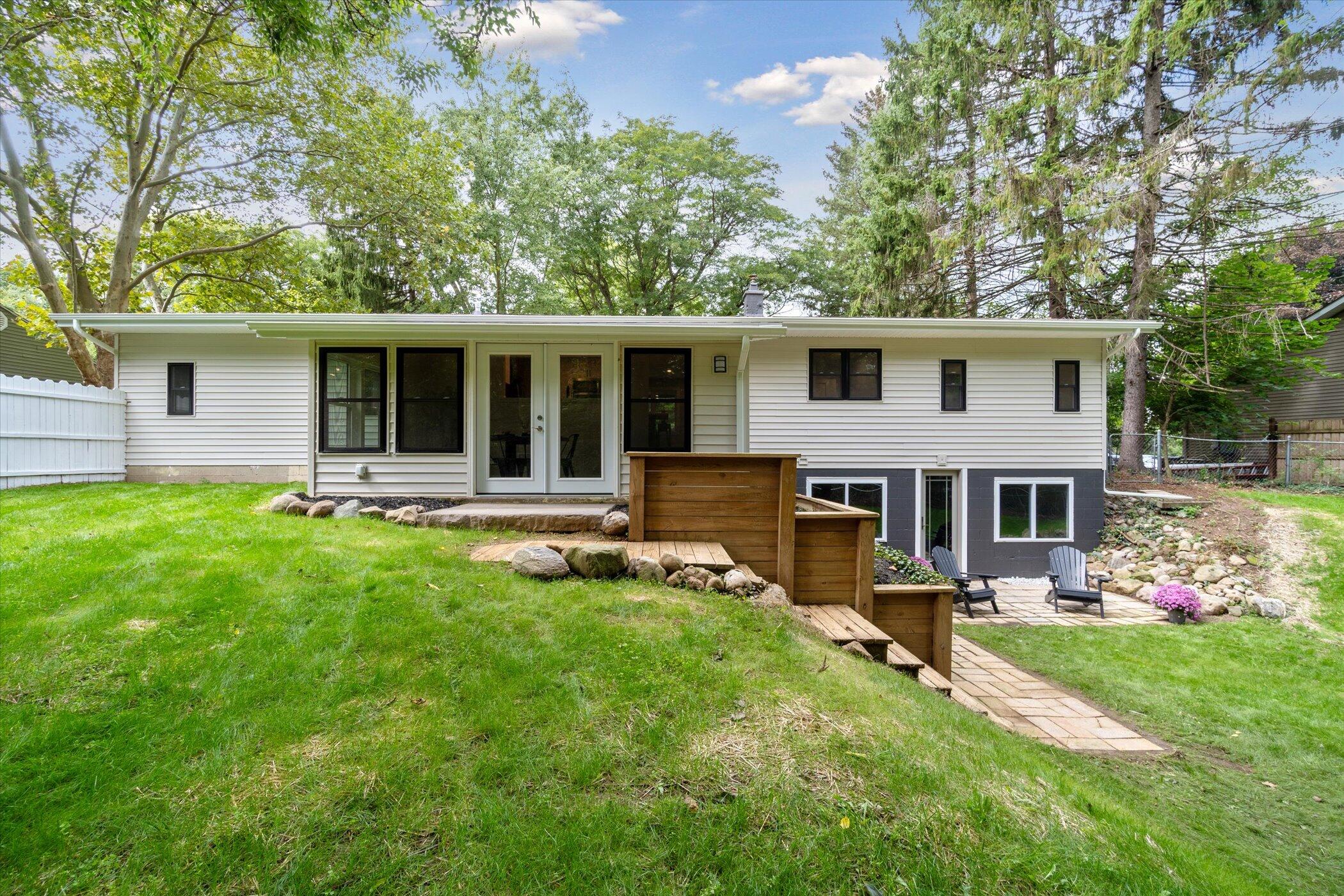 3399 Pine Ridge Drive Jackson, MI 49201 - Photo 46 of 51 46-3399-Pine-Ridge-Dr-Jackson-MI-49201-W