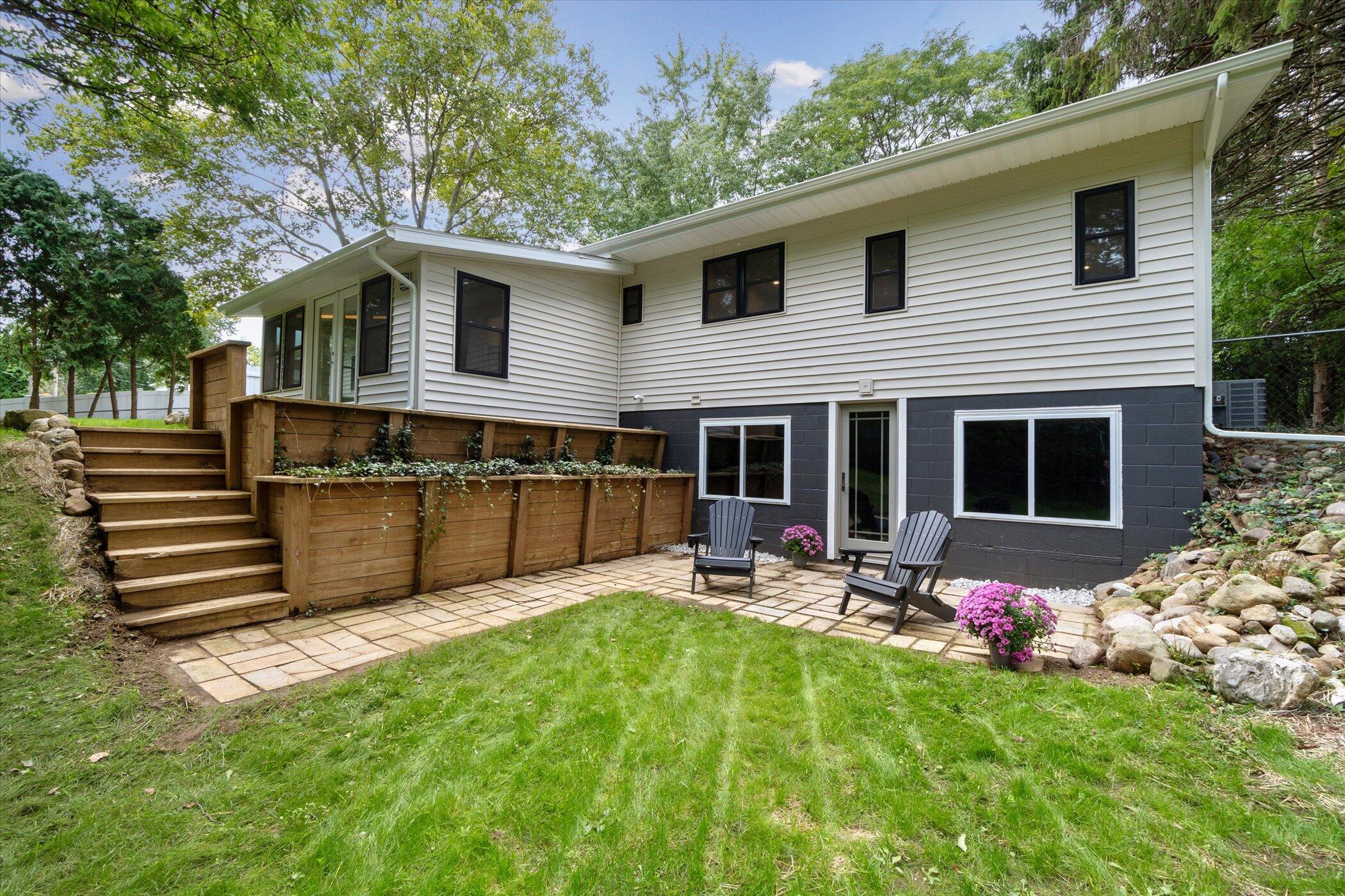 3399 Pine Ridge Drive Jackson, MI 49201 - Photo 48 of 51 48-3399-Pine-Ridge-Dr-Jackson-MI-49201-W