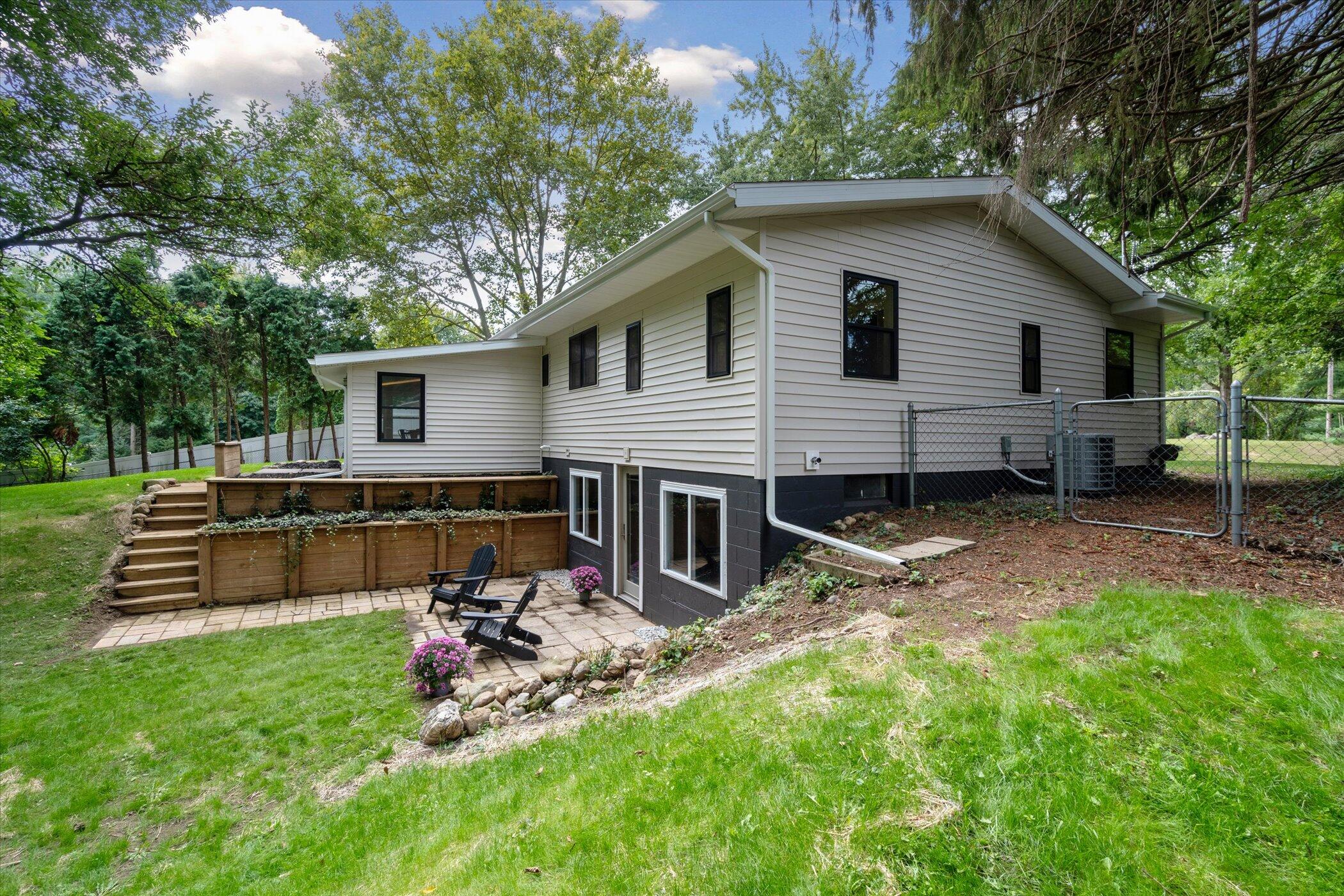 3399 Pine Ridge Drive Jackson, MI 49201 - Photo 50 of 51 50-3399-Pine-Ridge-Dr-Jackson-MI-49201-W