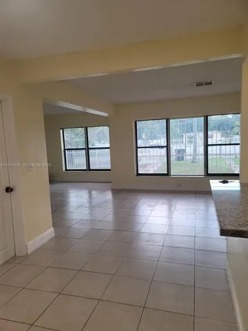 $3,400 | Westside, North Miami, FL 33167