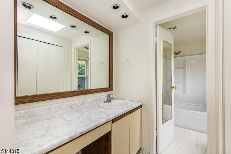 373 Orange Road Montclair, NJ 07042 - Photo 39 of 40