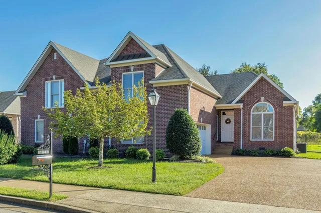 $434,900 | 204 Stoners Glen Court, Hermitage, TN 37076