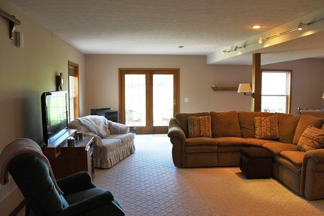 17261 River Ridge Road Tippecanoe, IN 46570 - Photo 12 of 25