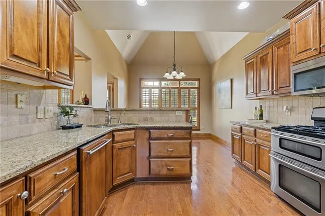 $525,000 | 755 Peninsula Overlook, Hampton, GA 30228