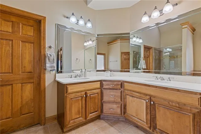 $525,000 | 755 Peninsula Overlook, Hampton, GA 30228