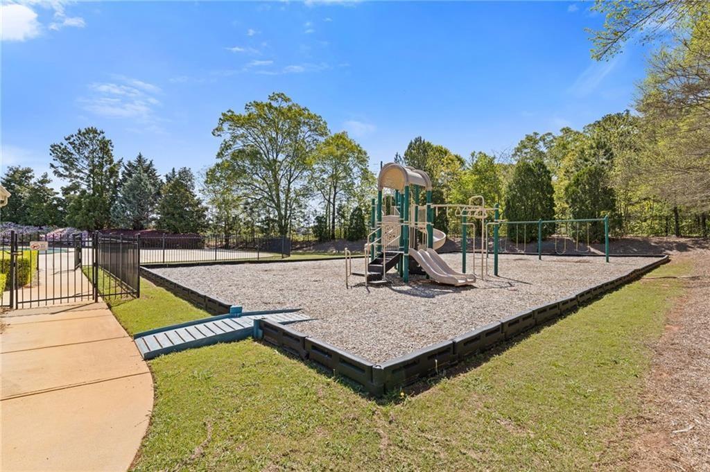 755 Peninsula Overlook Hampton, GA 30228 - Photo 36 of 48