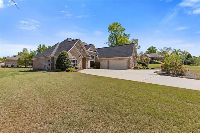 $525,000 | 755 Peninsula Overlook, Hampton, GA 30228