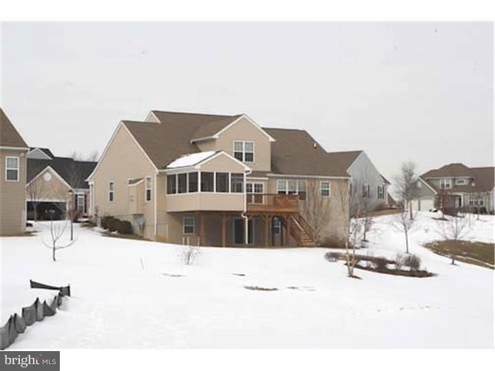 8 Rouse Drive Avondale, PA 19311 - Photo 24 of 24 Exterior Back
