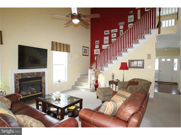 8 Rouse Drive Avondale, PA 19311 - Photo 6 of 24 Family Room
