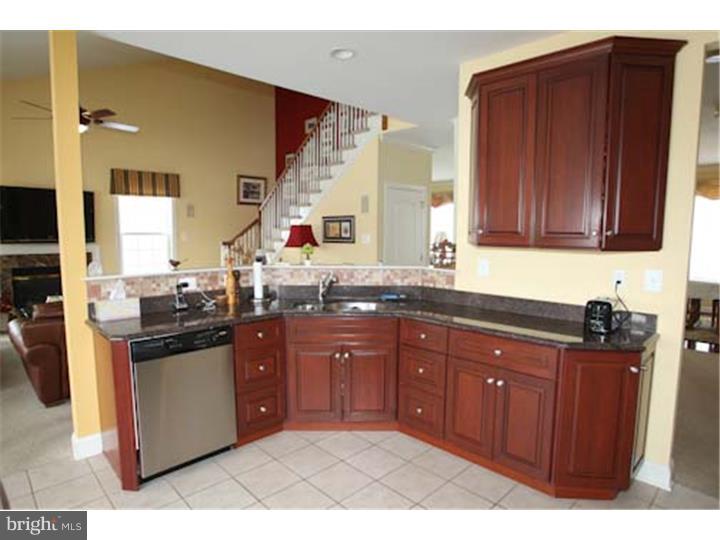 8 Rouse Drive Avondale, PA 19311 - Photo 9 of 24 Kitchen