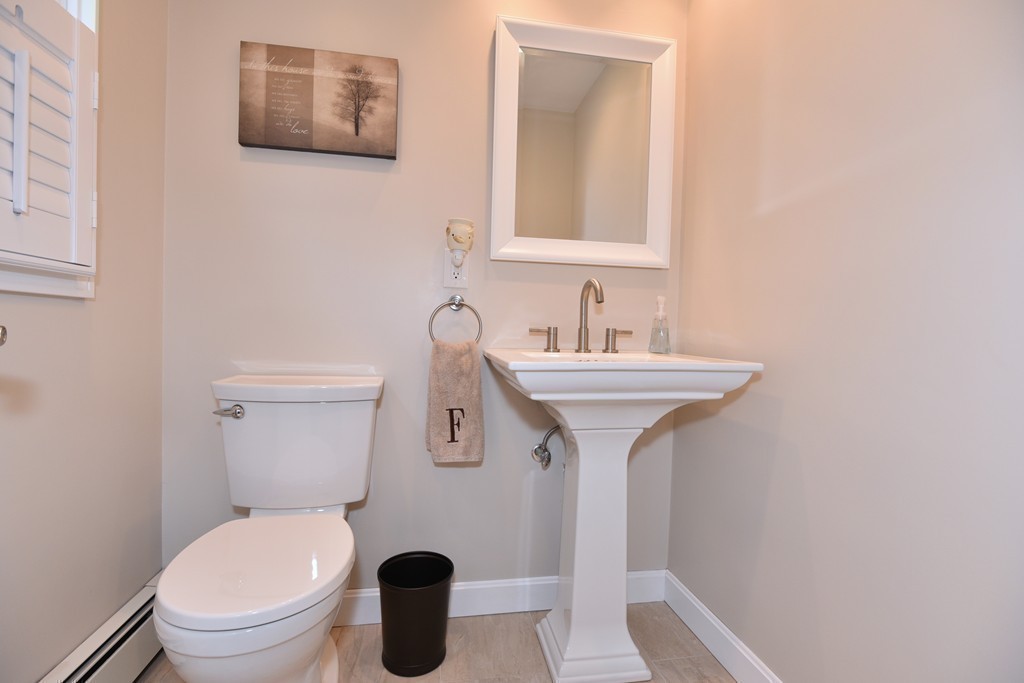 1 Pheasant Hill Road Hopkinton, MA 01748 - Photo 15 of 30