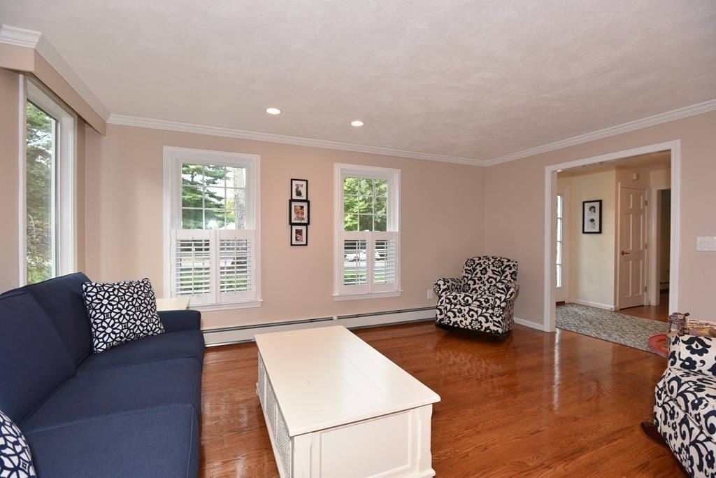 1 Pheasant Hill Road Hopkinton, MA 01748 - Photo 4 of 30