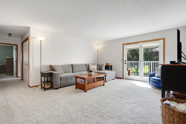 $244,900 | 1827 County Road E East, Unit 18, White Bear Lake, MN 55110