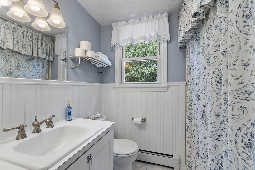 30-32 Goldcliff Road Malden, MA 02148 - Photo 21 of 42