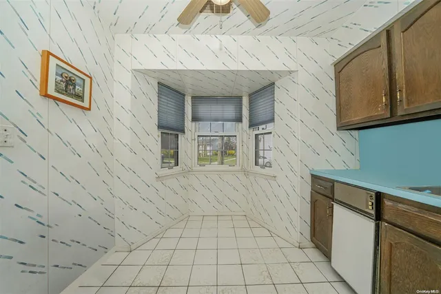 a view of an entryway