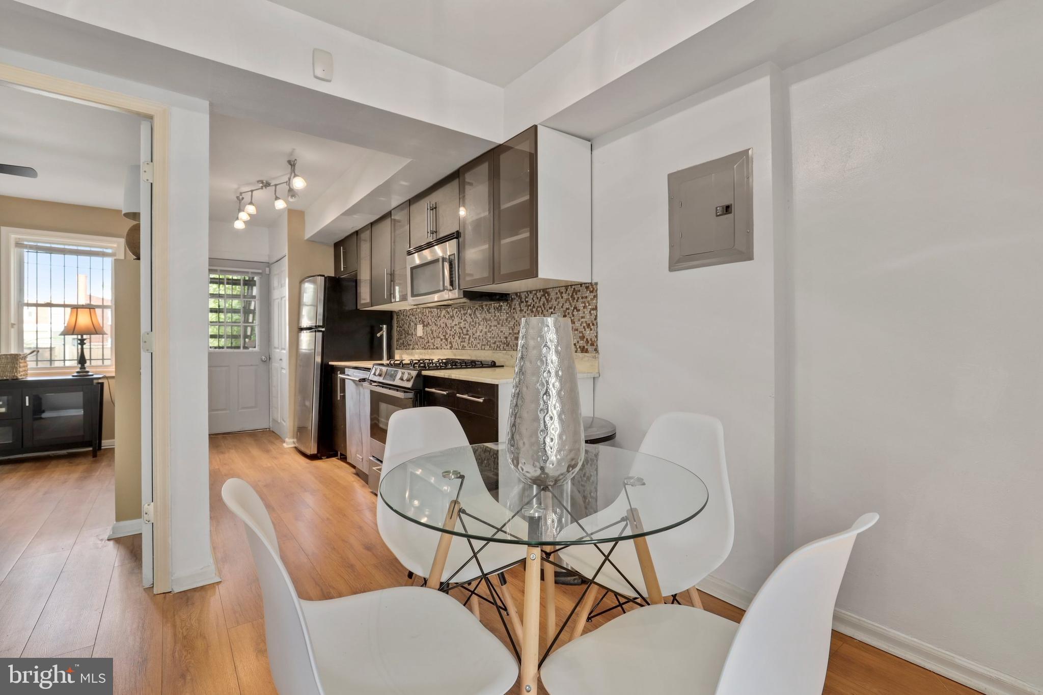 5039 Benning Road Southeast Washington, DC 20019 - Photo 6 of 30