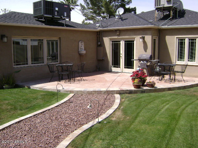 361 East Alvarado Road Phoenix, AZ 85004 - Photo 20 of 21 Backyard Patio