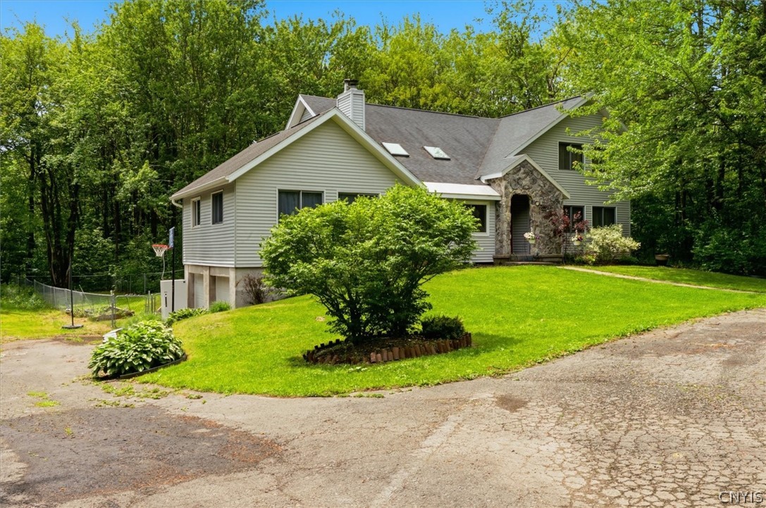 10386 Miller Road Marcy, NY 13502 - Photo 3 of 41
