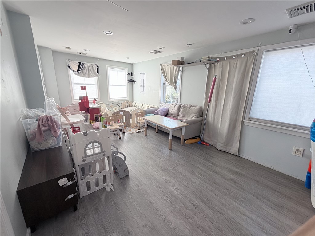 128 Rugby Street Providence, RI 02905 - Photo 13 of 22