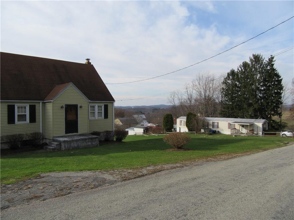 539 Alexander Road Latrobe, PA 15650 - Photo 3 of 25 Gallery Image 3