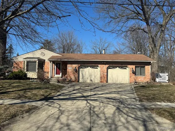 $2,400 | 1311 Ottawa Drive, Royal Oak, MI 48073
