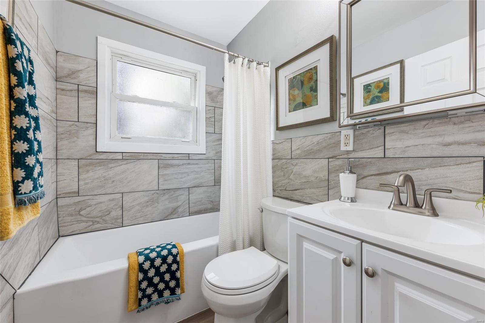 1906 Hudson Road St. Louis, MO 63136 - Photo 7 of 20 Gallery Image 7