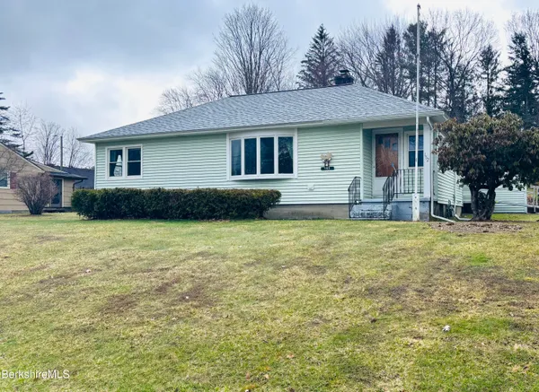 $348,000 | 162 Bull Hill Road, Lanesborough, MA 01237
