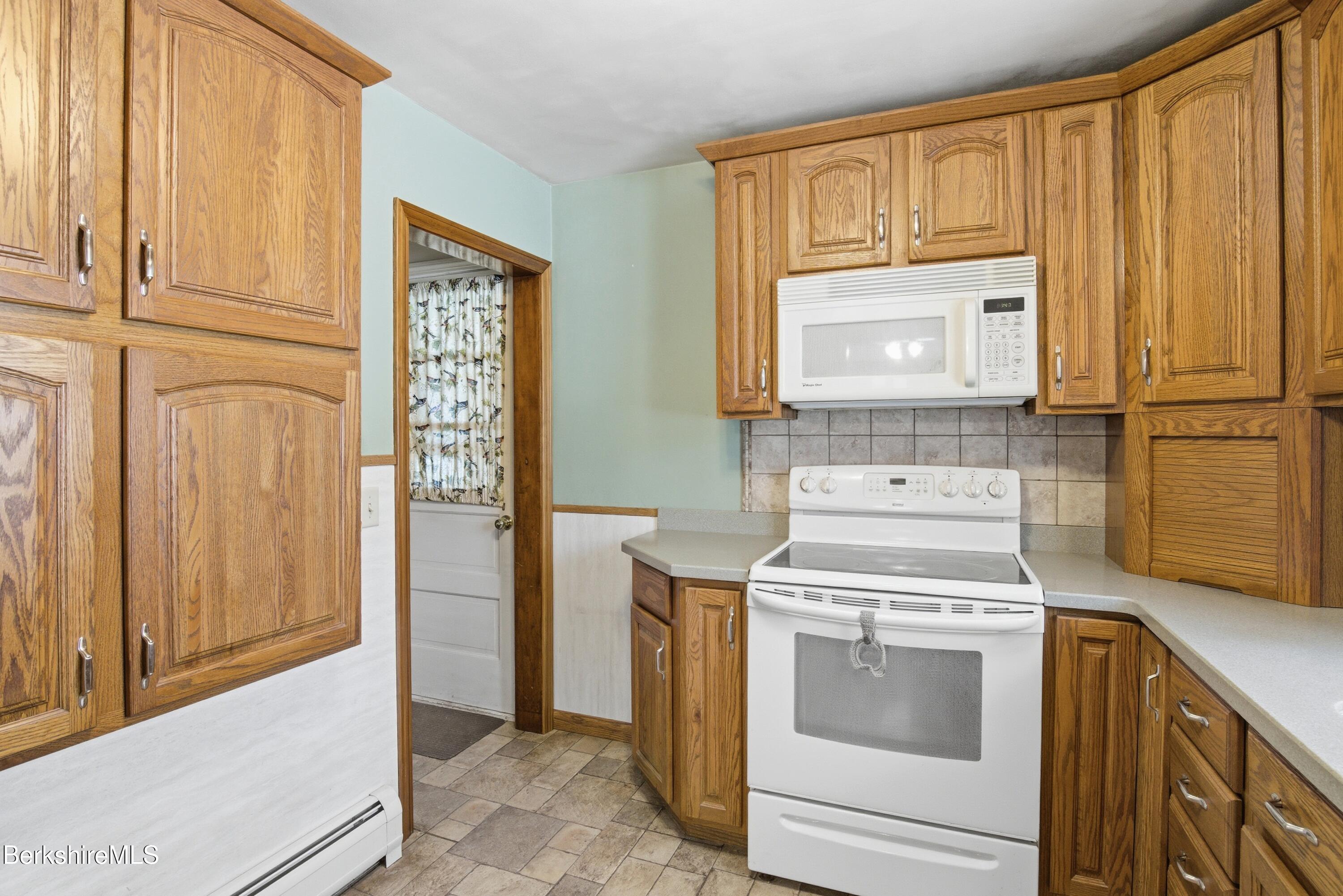 162 Bull Hill Road Lanesborough, MA 01237 - Photo 23 of 30 JAN04761