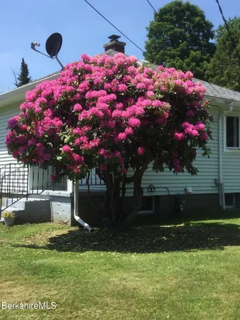 $348,000 | 162 Bull Hill Road, Lanesborough, MA 01237