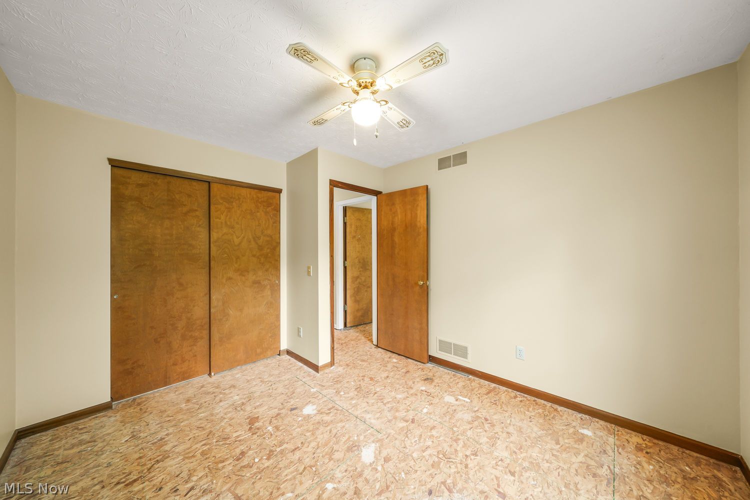 10703 Jones Road Diamond, OH 44412 - Photo 17 of 50