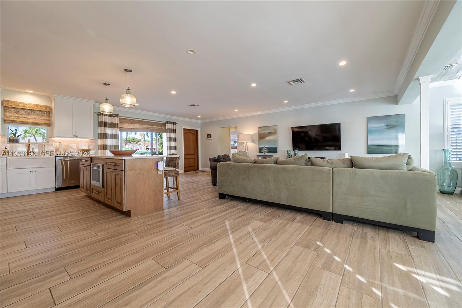 2832 Northeast 34th Street Lighthouse Point, FL 33064 - Photo 39 of 64