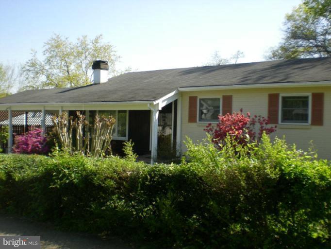 Exterior (Front)