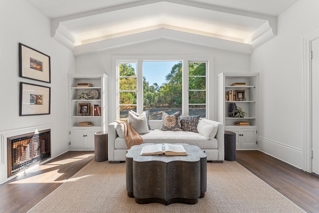 744 Frenchmans Road Stanford, CA 94305 - Photo 9 of 47 Gallery Image 9